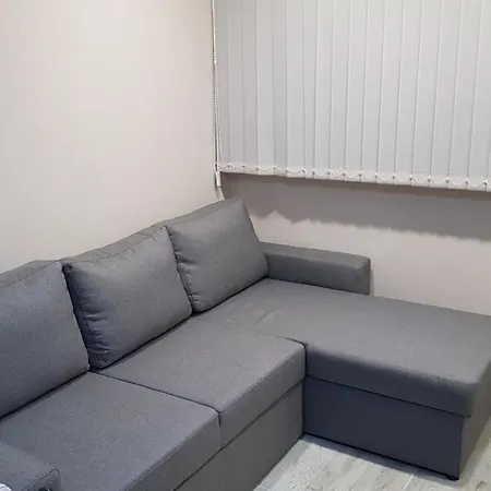 за гости ива Apartament Ruse