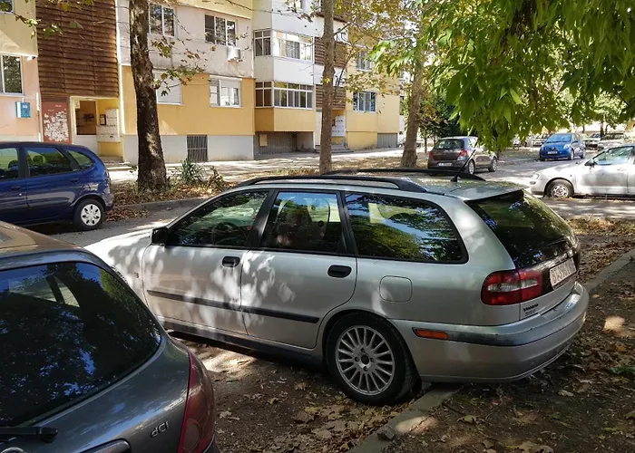 за гости ива * Русе