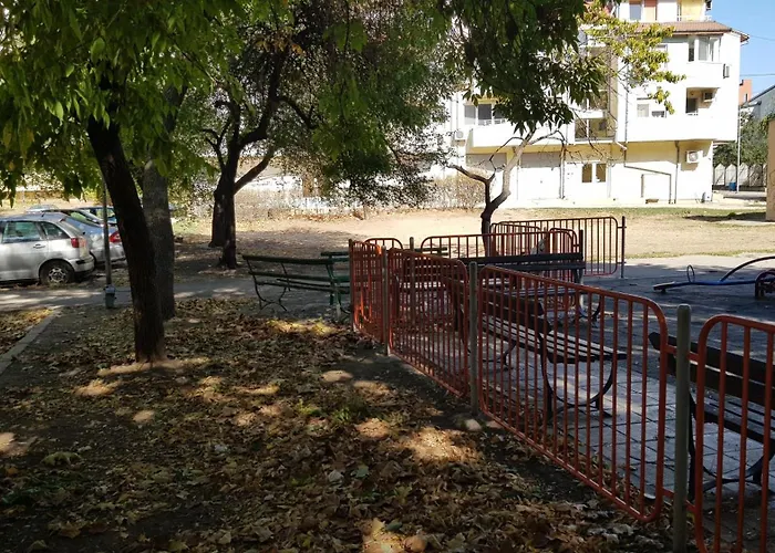 за гости ива Апартамент *