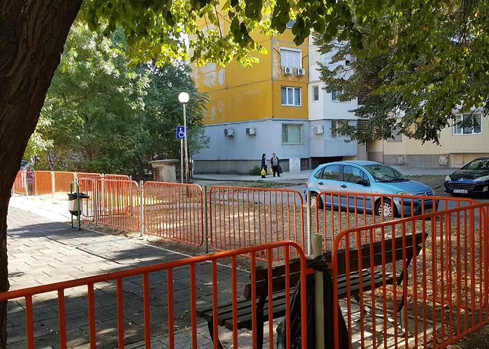 за гости ива Русе